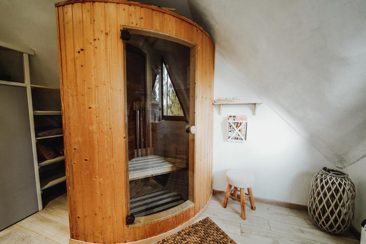Chalet Scandinave Avec Sauna Ir - In The Woods Gesves Esterno foto